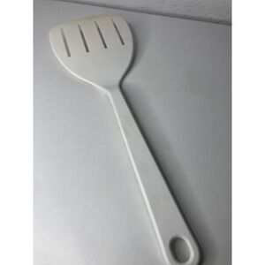 Vintage Tailor Made 4 Slot Nylon Spatula Turner Flipper White 11.5 Retro Kitchen